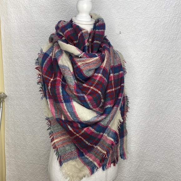 Accessories - Large shawl scarf classy fall and winter look